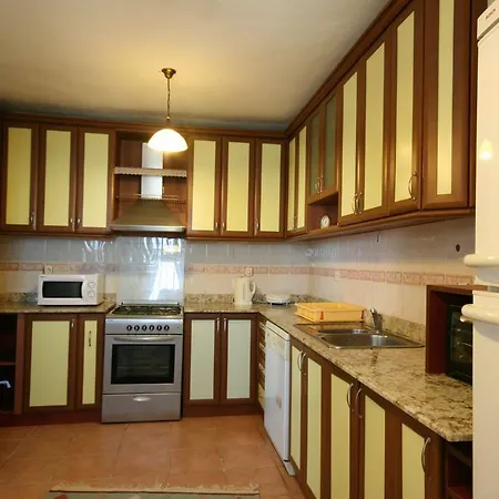 Important Group | Bd456 High Privacy 3 Bedroom